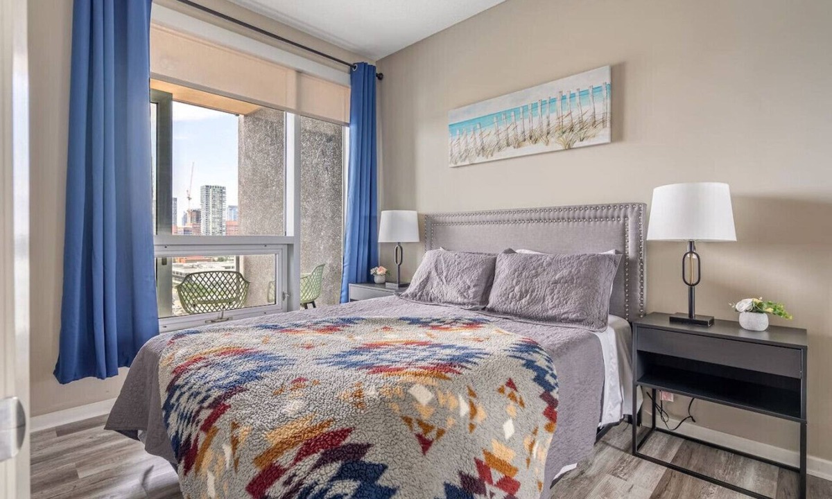 Victoria Park Condo | City Centre Retreat: 1BR Condo with Desk