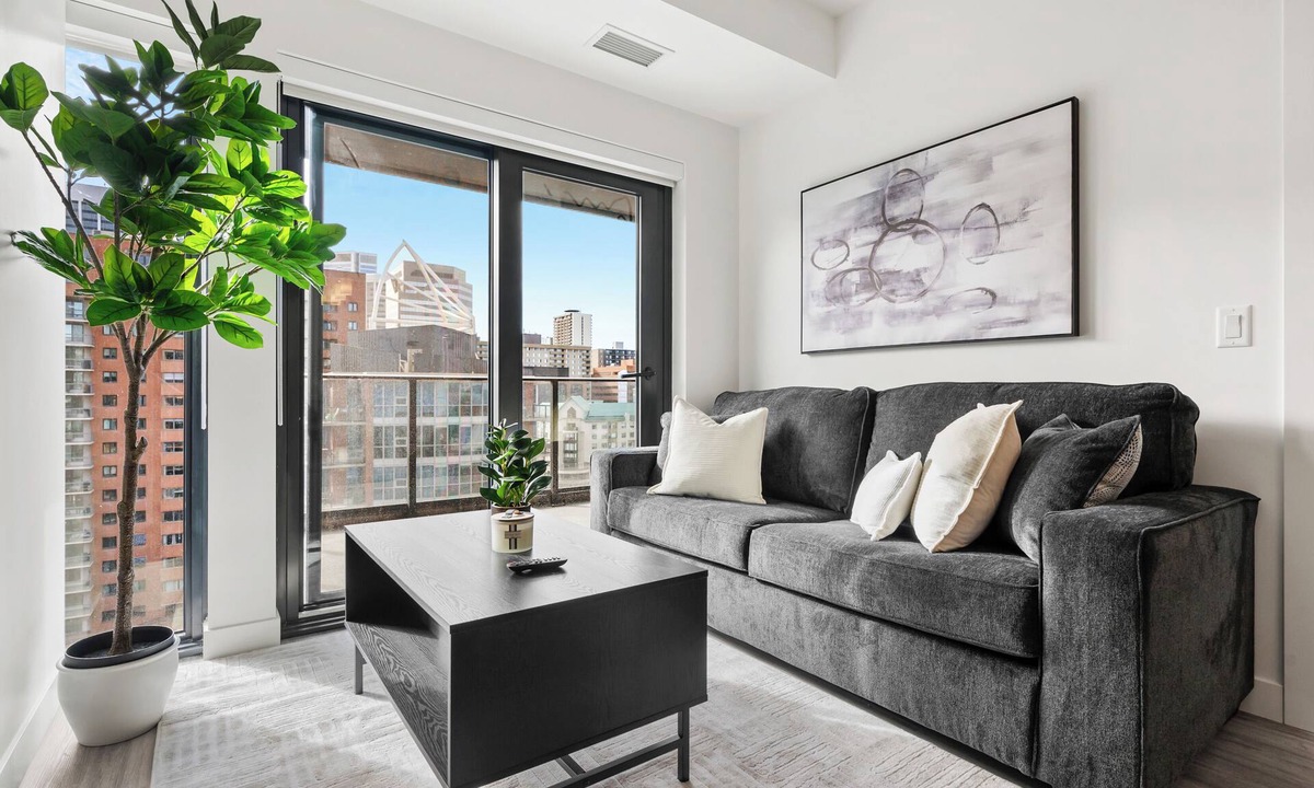 Eau Claire Apartment | City Lights & River Sights 2BR, AC, XL Patio