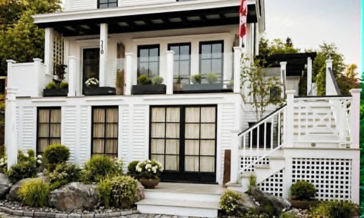Lords Cove House | Classic maritime living; islands, water, wildlife & quiet forest trails.relax
