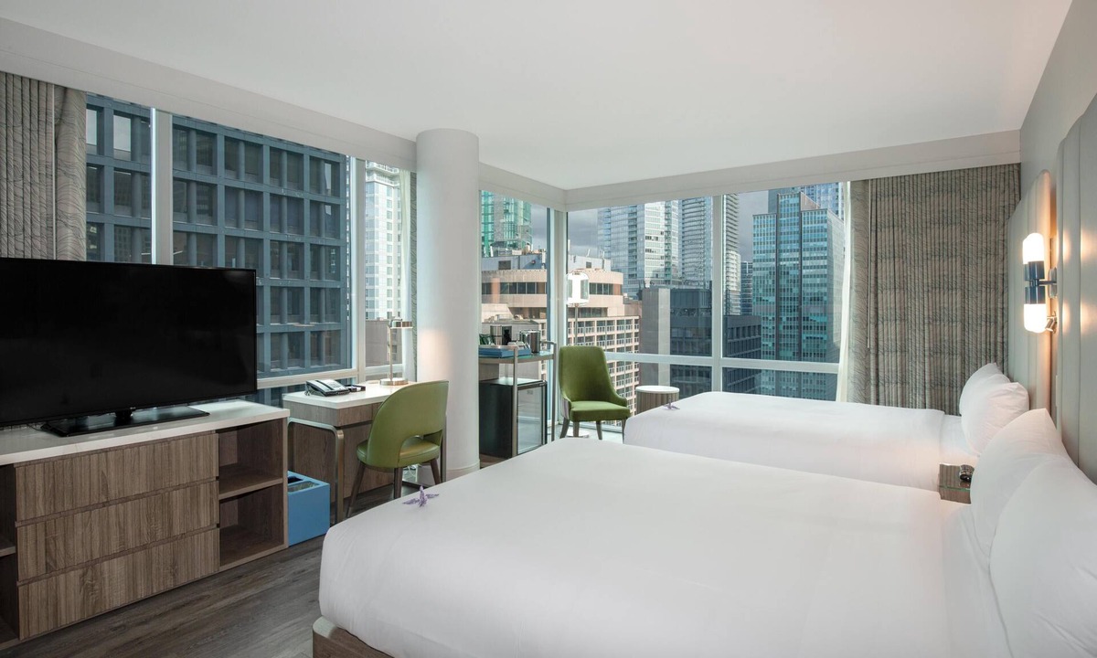 Coal Harbour Hotel | Coast Coal Harbour Vancouver Hotel by APA