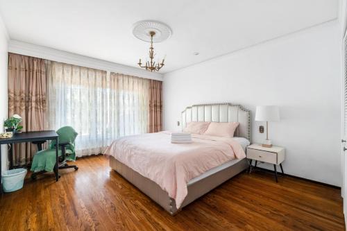 Shaughnessy House | Comfortable 1BR Stay in Central Vancouver