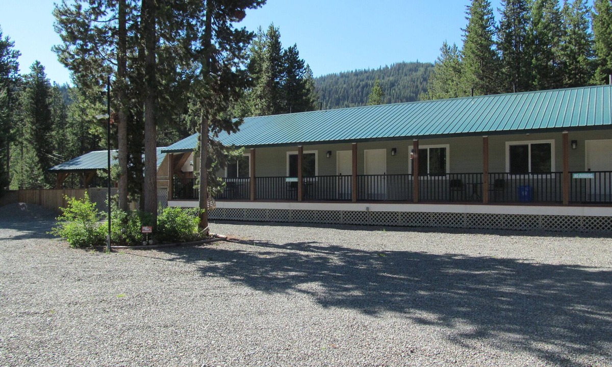 Okanagan-Similkameen Apartment | Comfortable, cozy 1 bedroom suite