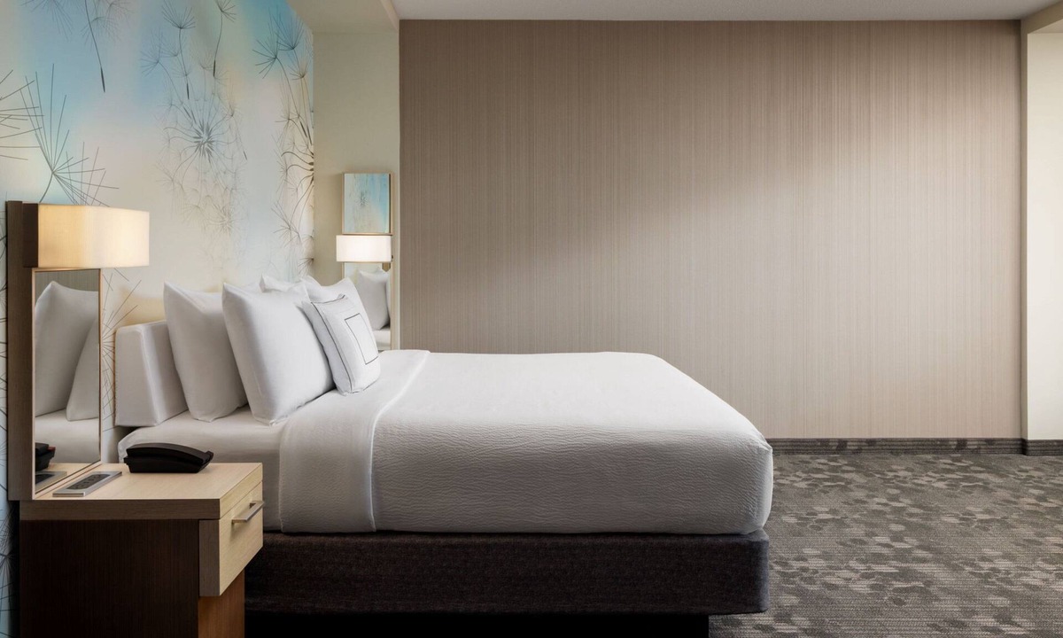 Prince George Hotel | Courtyard by Marriott Prince George