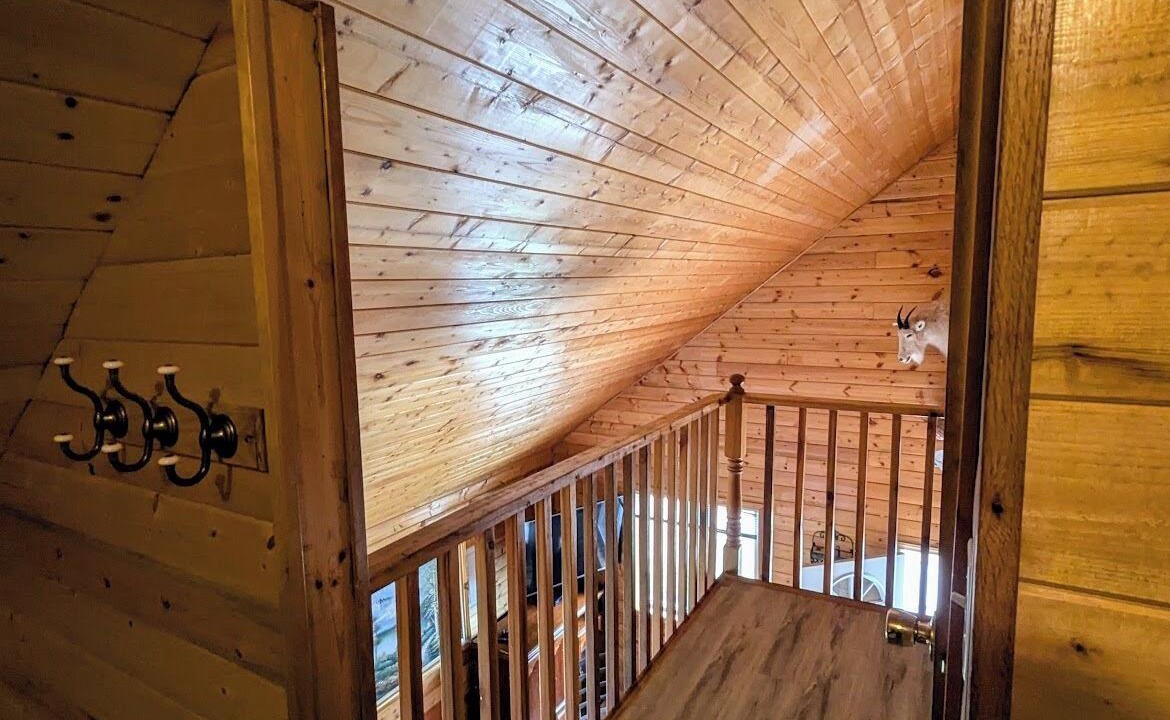 McBride Cabin | Cozy and Relaxing Getaway Cabin #14