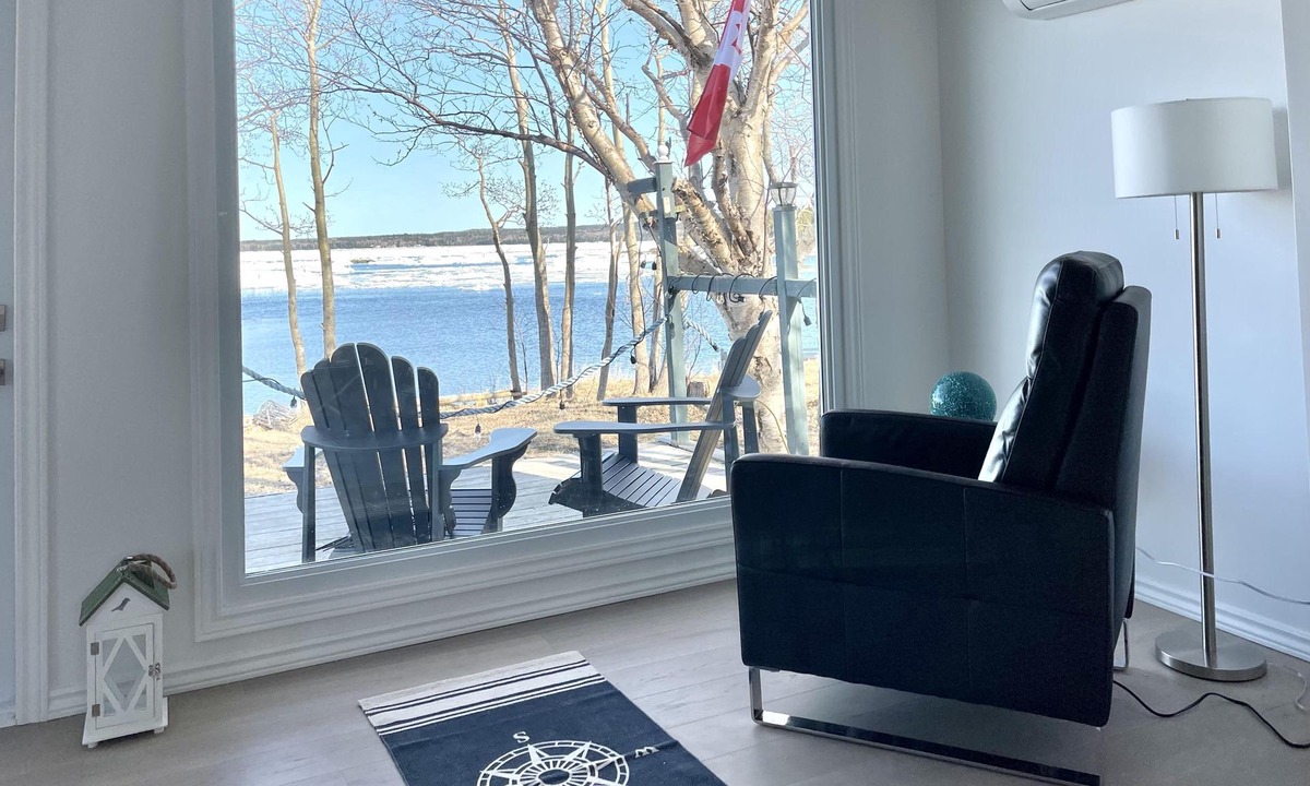 Campbellton House | Cozy Campbellton Retreat with 2 Bedrooms & Sauna