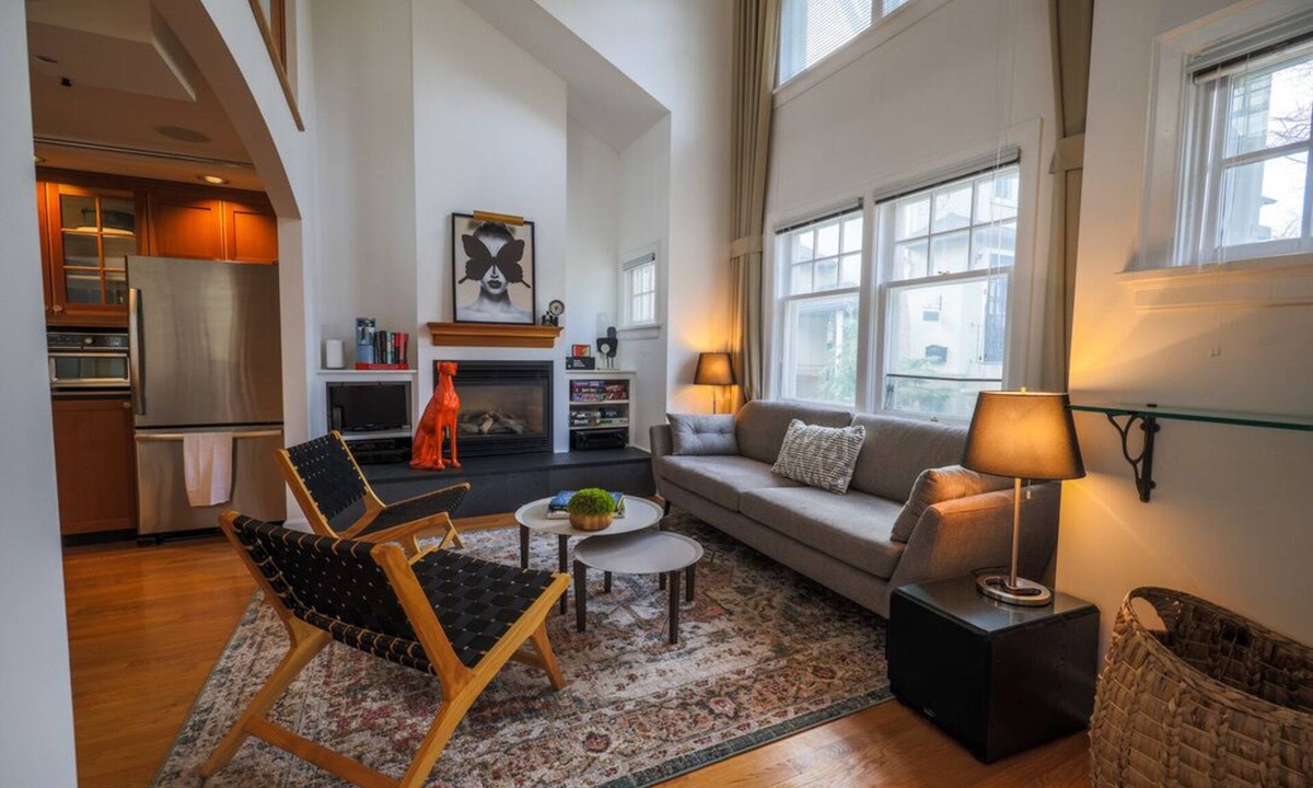 Mission District Cottage | Cozy Cliff Bungalow Cottage: Inner City Oasis with Home Theater and Parking!