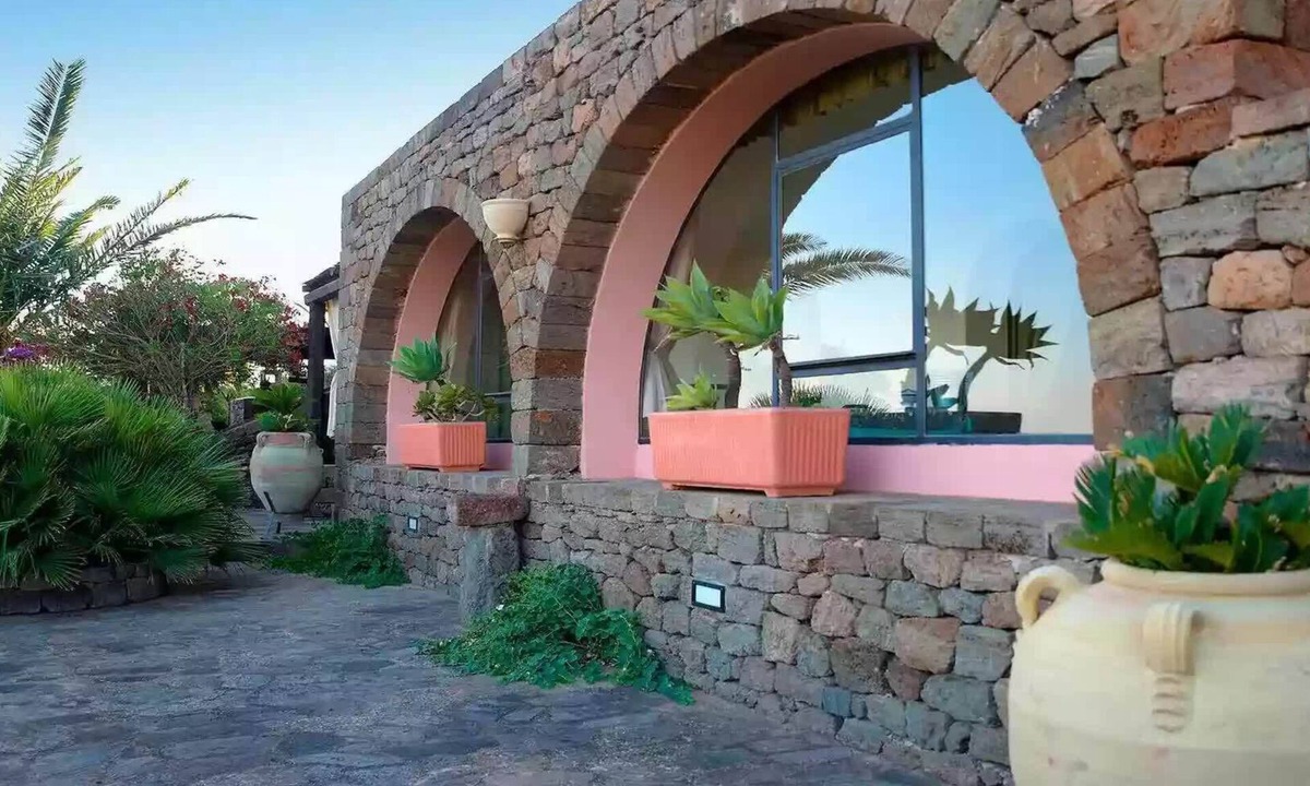 Pantelleria Apartment | Dammuso Sky