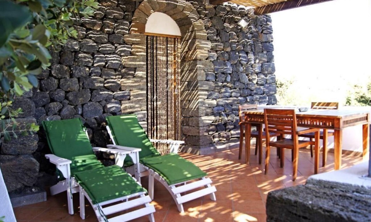Kamma Apartment | Dammuso spacious and comfortable. and what a view!