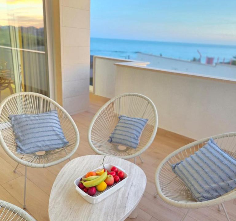 Nettuno Apartment | DOLCE VITA Nettuno