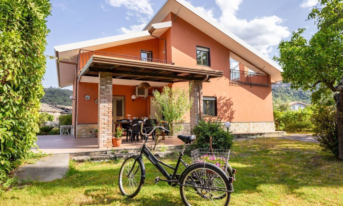 Rovittello House | Domus Andrea und Carolina by Interhome