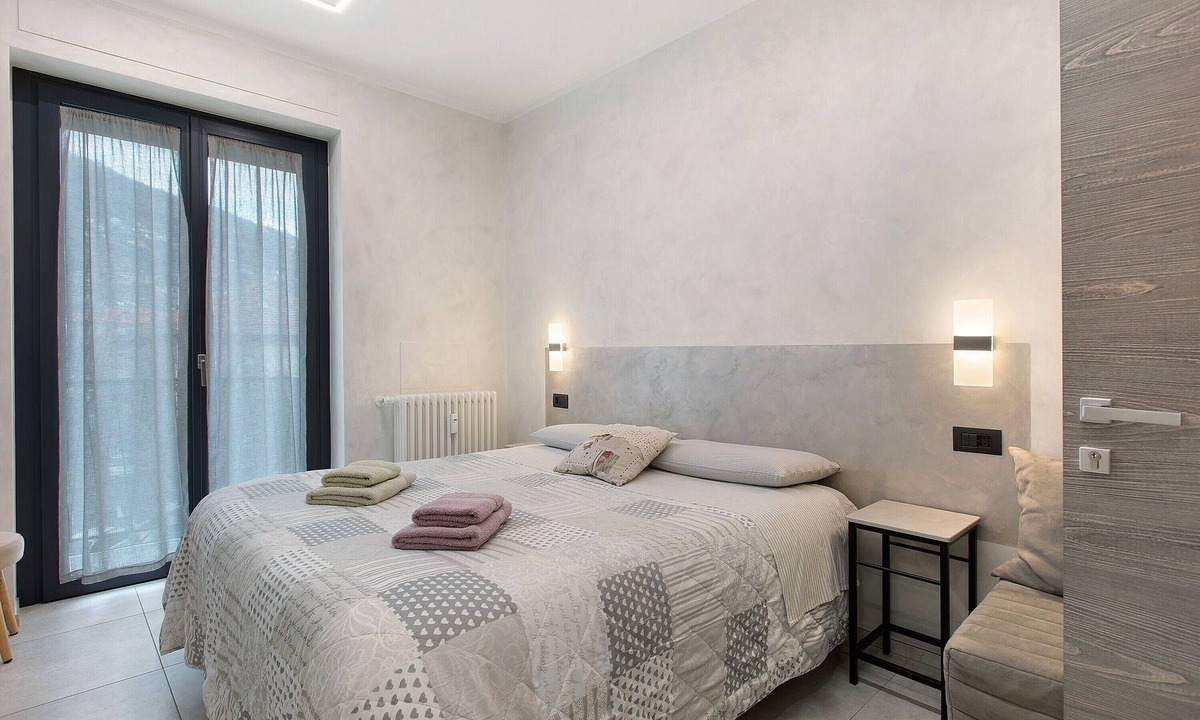 Aosta Apartment | Double Room - MyAostaProject with Mountain View, Wi-Fi and Air Conditioning