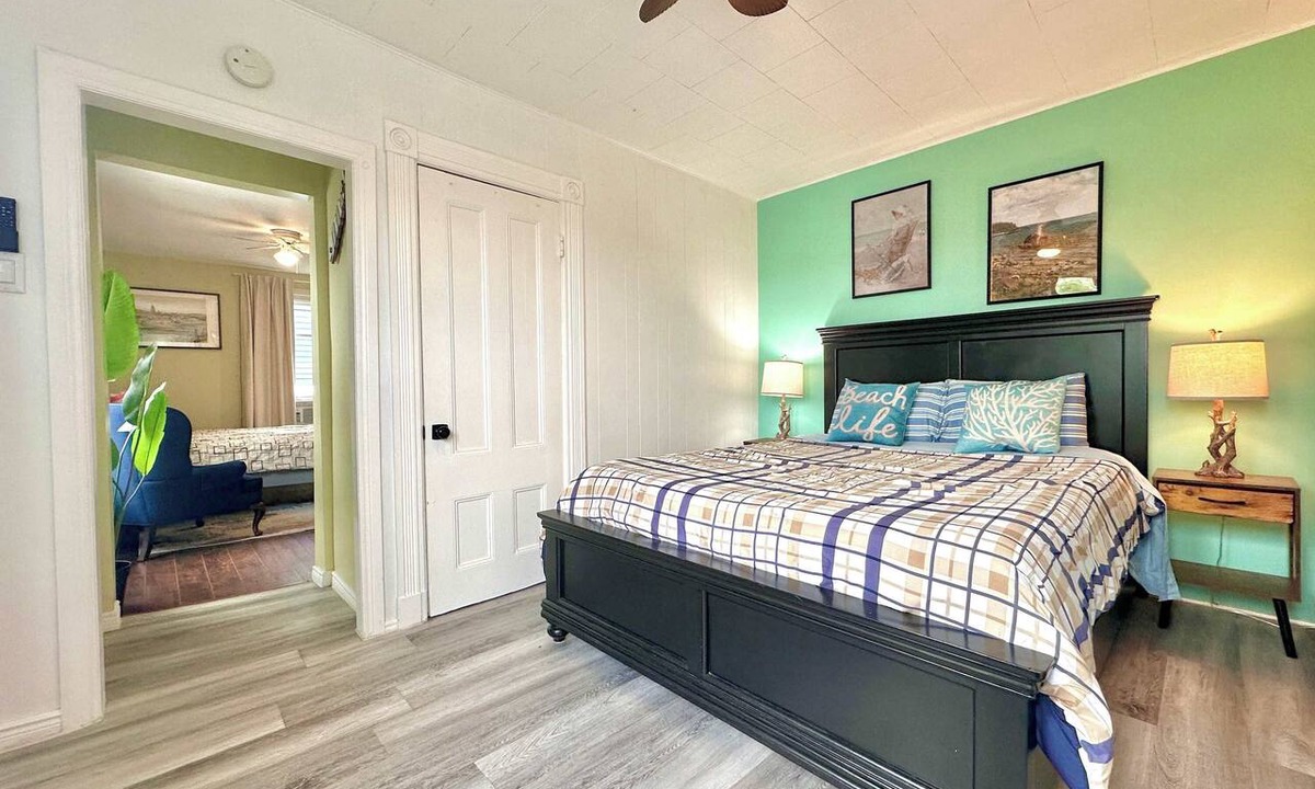 Bridgewater Apartment | Downtown Bridgewater Suite near River and Trails