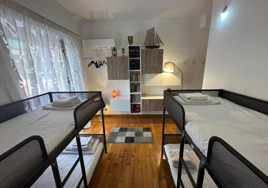 Quartiere XI Portuense House | Eat Pray Stay Gianicolense