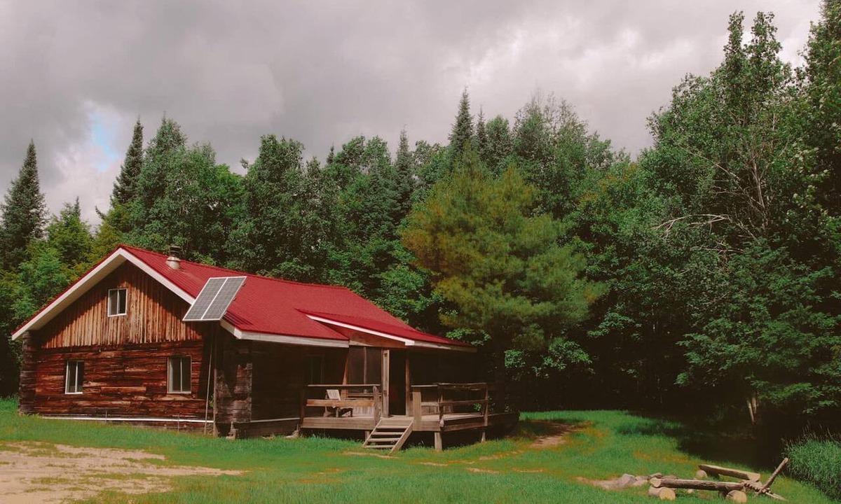 Mattawa Cabin | Eco-Friendly Cabin Rental in the Woodlands of Mattawa, Ontario