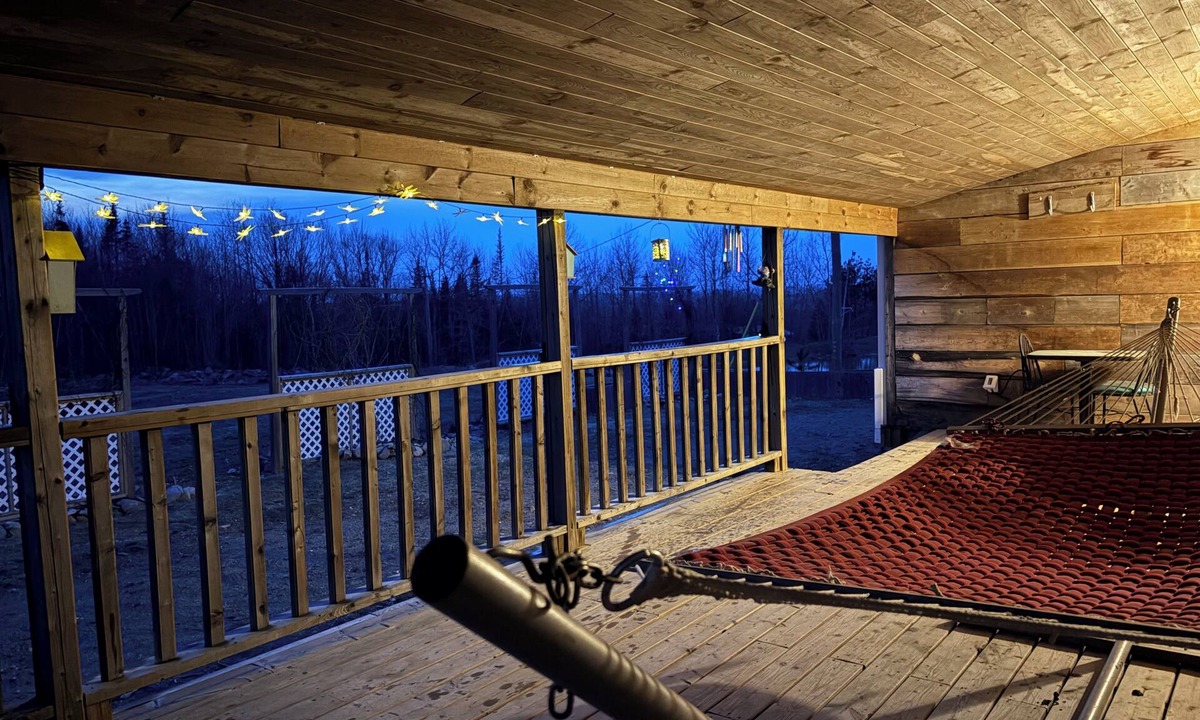 Valley Road House | EcoZen | Private 2BR Mobile Home in the Countryside