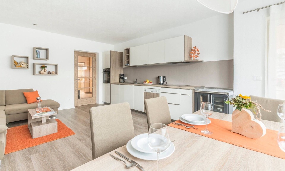 Gais Apartment | Eder Apartment Neuhaus with Mountain View, Private Terrace and Wi-Fi
