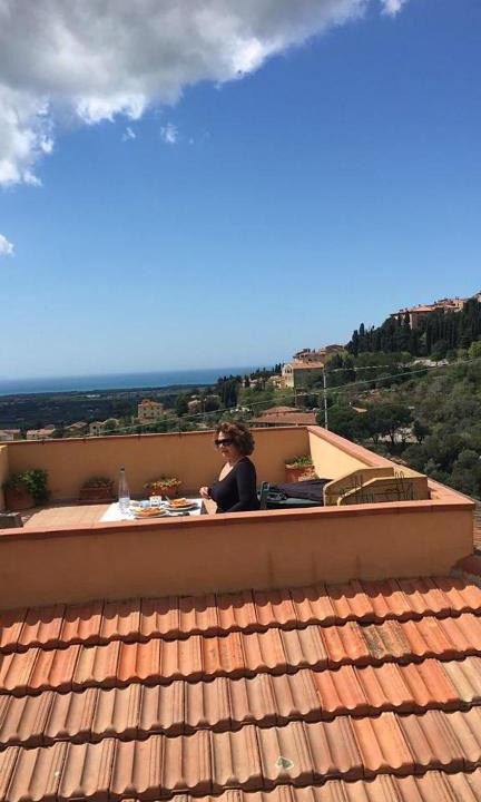 Castagneto Carducci Apartment | Elisabetta bilocale con terrazza vista mare