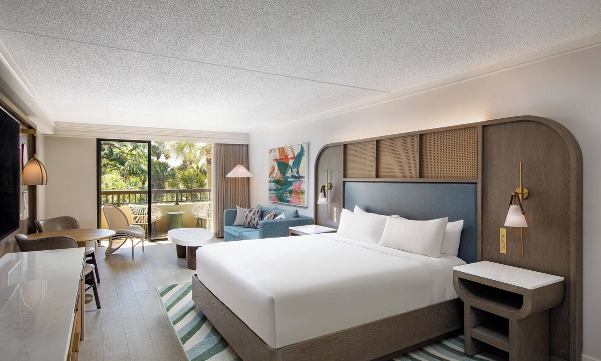 Shipyard Plantation Hotel | Everything You Need For The Perfect Vacation! Beachfront, with Outdoor Pool!