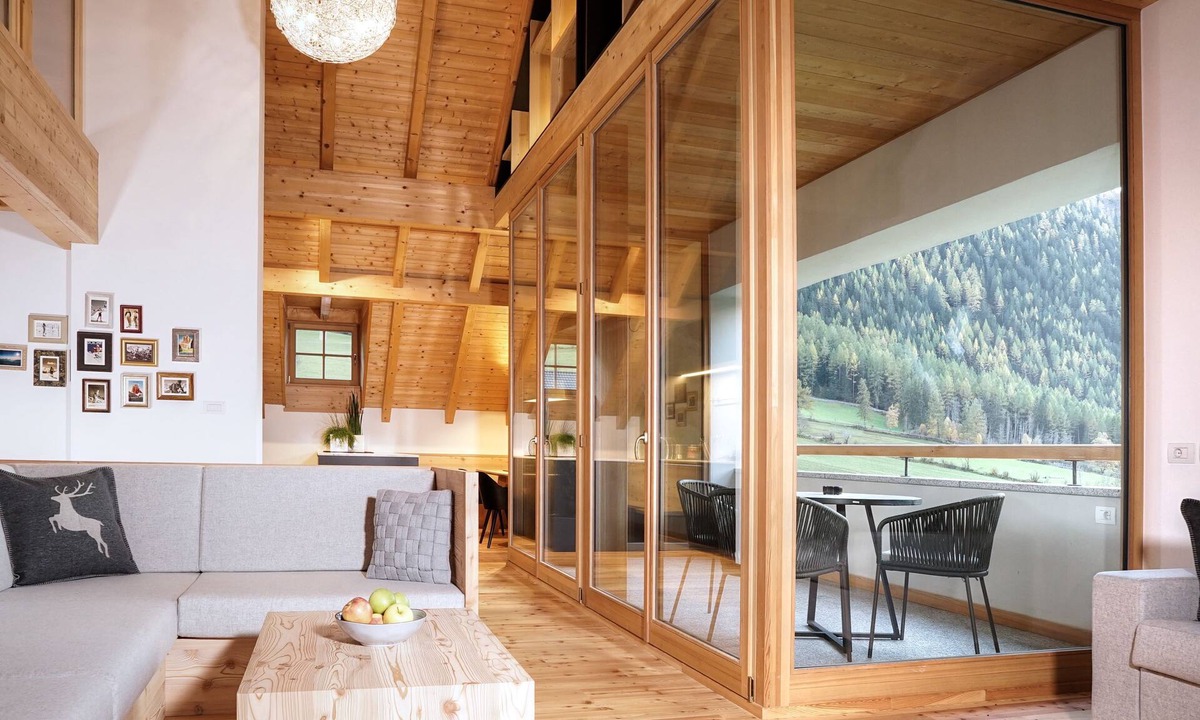 Anterselva Ski Chalet | Exclusive Chalet in front of majestic mountain landscape
