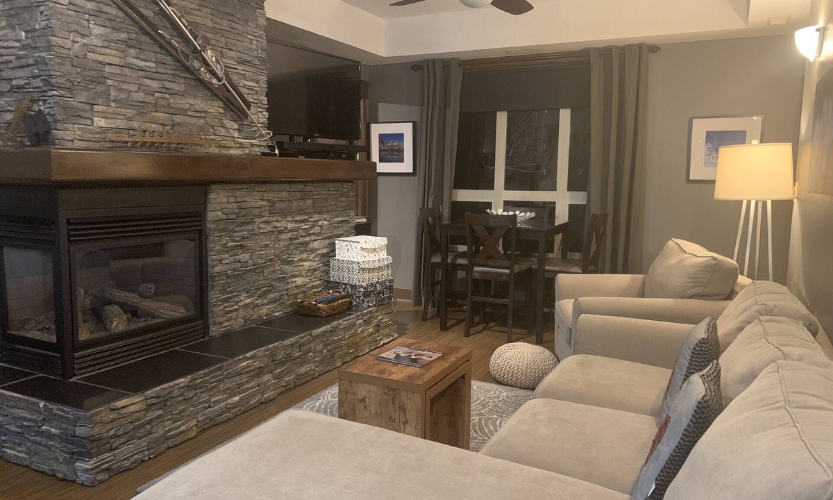 East Kootenay Condo | Executive 2 Bedroom Condo