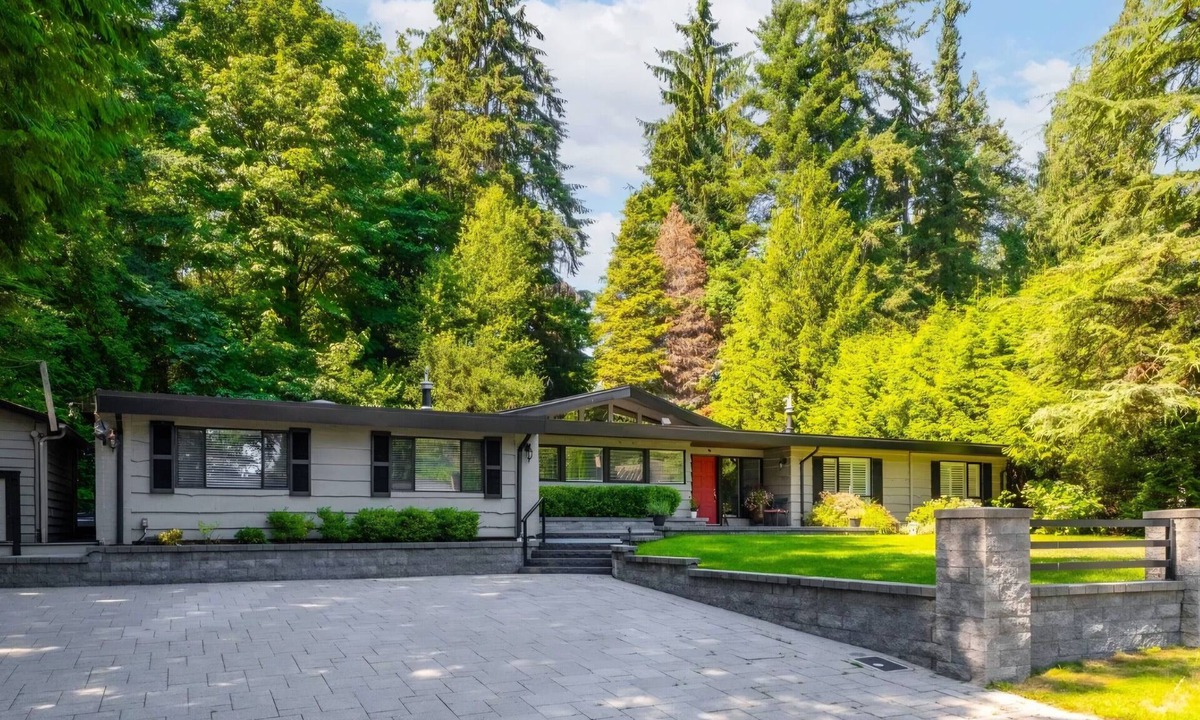 West Vancouver House | Extra Large rancher- open space for large family for WorldCup! 15min to downtown