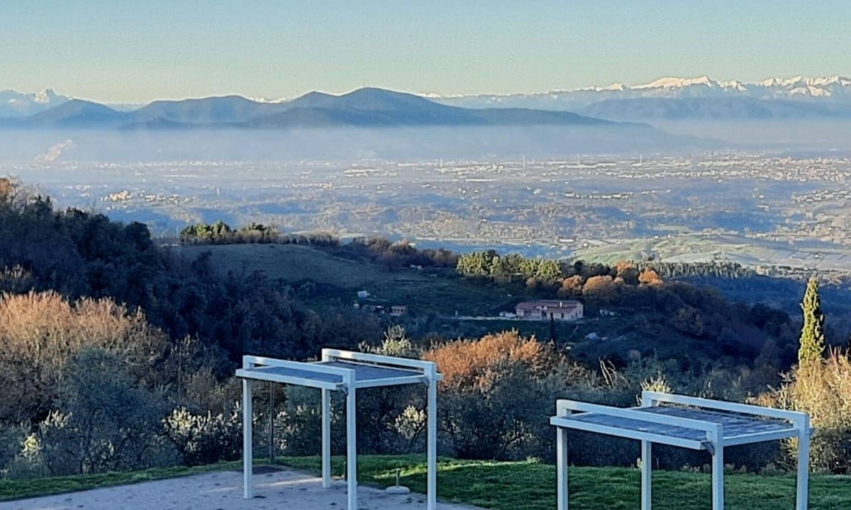 Chianni House | für 10 Personen und 4 Kinder in Chianni, Toskana (Provinz Pisa) by Interhome