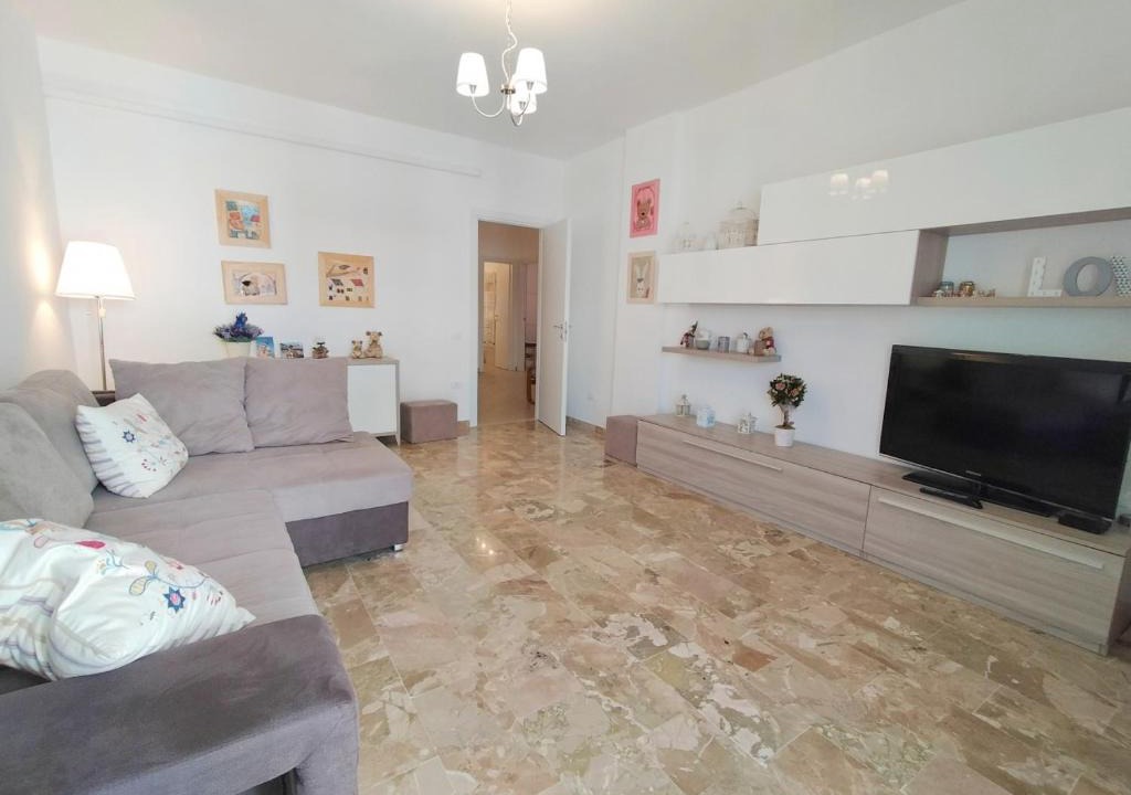 Follonica Apartment | F17 casa Don Bigi