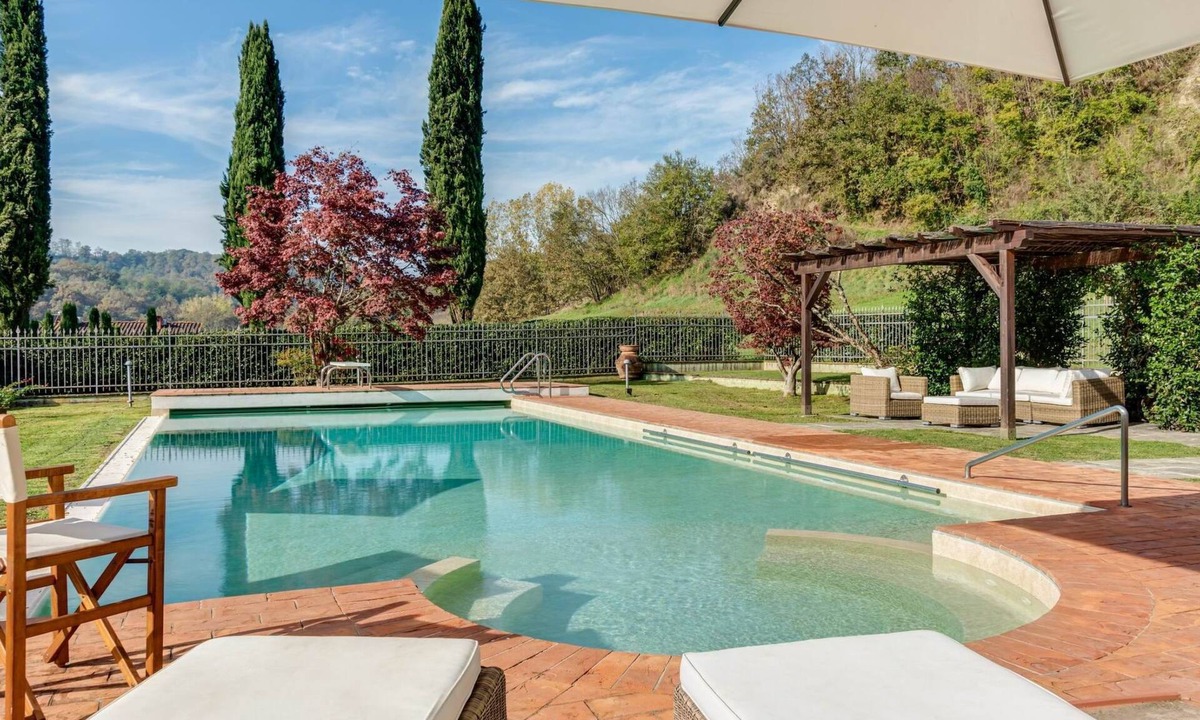 Reggello House | Ferienvilla 'Fattoria' mit eigenem Pool by Interhome