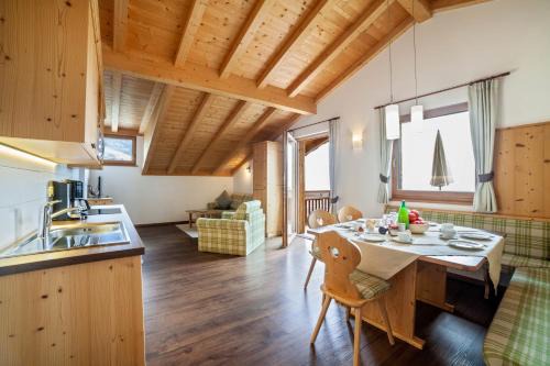 Schenna Apartment | Gassbauerhof Ferienwohnung Ober