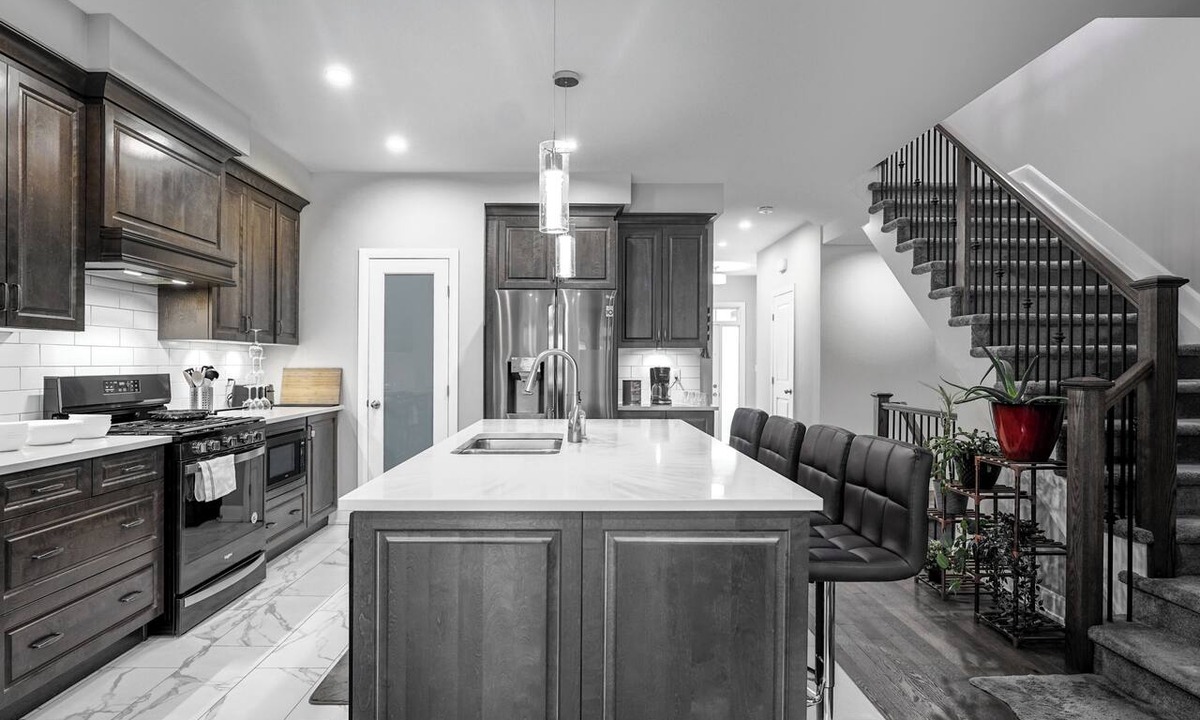 Carleton Place House | Gorgeous Entire Home in Carleton Place, Canada