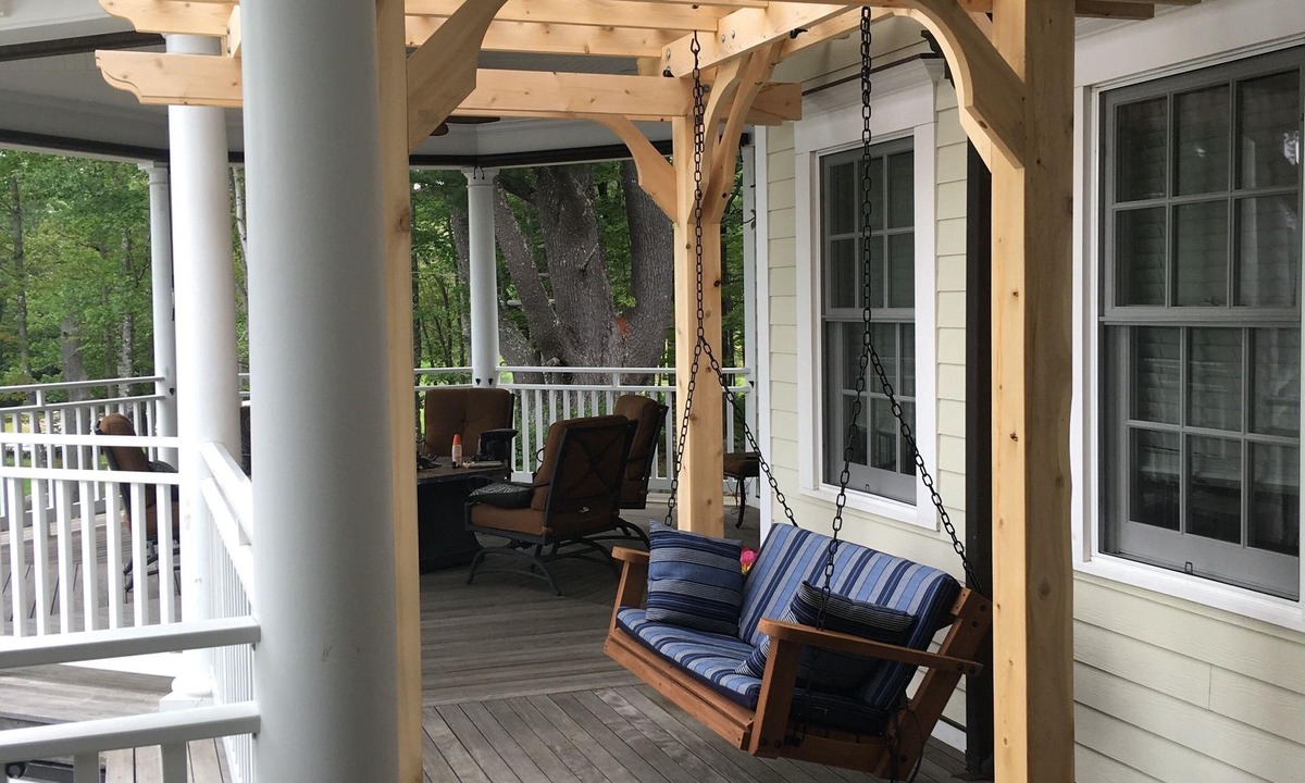 Dufferin Bed & Breakfast | Guest Master Kitchenette /Den Guest Rm 5
