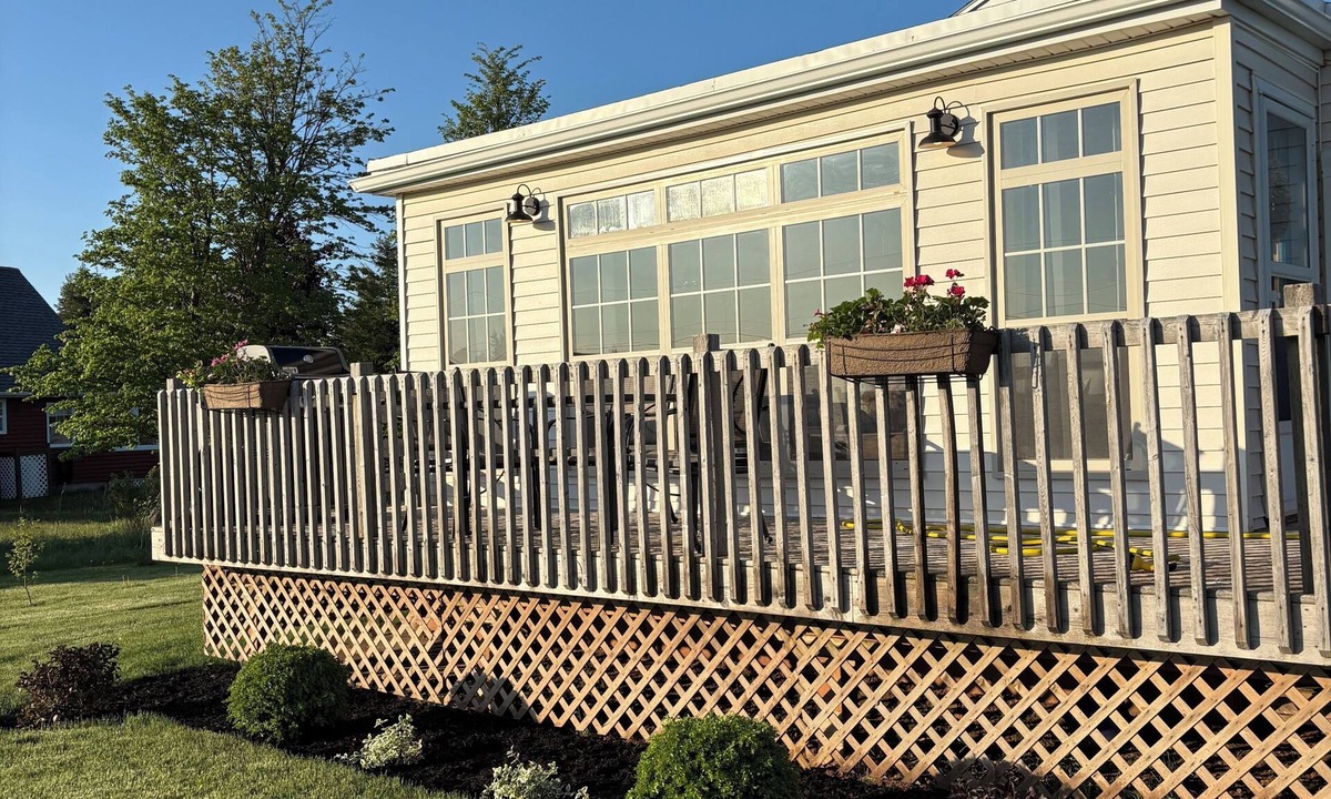 Bayview Cottage | Her Francis