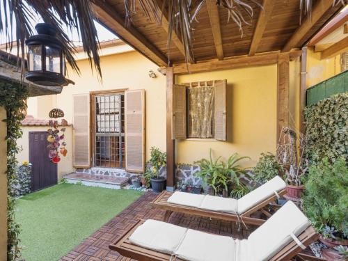 Ardea House | Holiday Home Mimosa by Interhome
