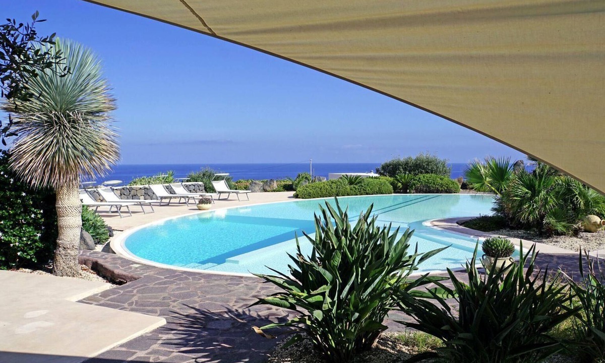 Pantelleria House | Holiday house Pantelleria for 1 - 4 persons with 1 bedroom - Holiday house