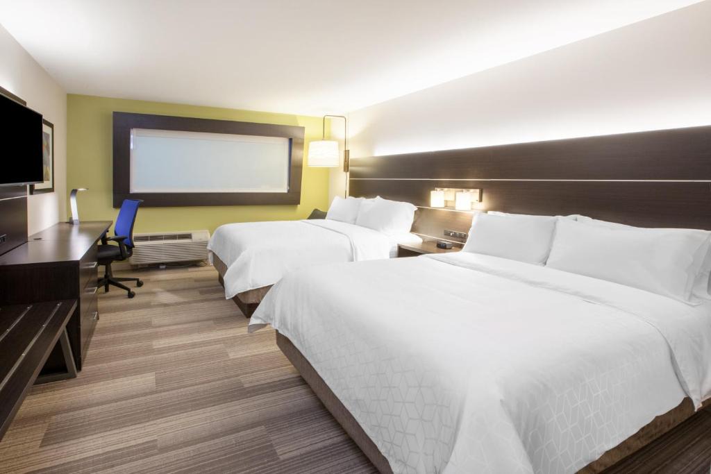 St. Albert Hotel | Holiday Inn Express & Suites Edmonton N - St Albert by IHG