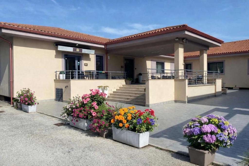 Rome Province Hotel | Hotel 325 Tor Vergata