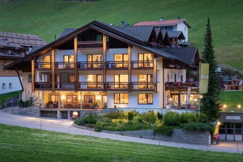Rio Bianco Hotel | Hotel Alpenfrieden
