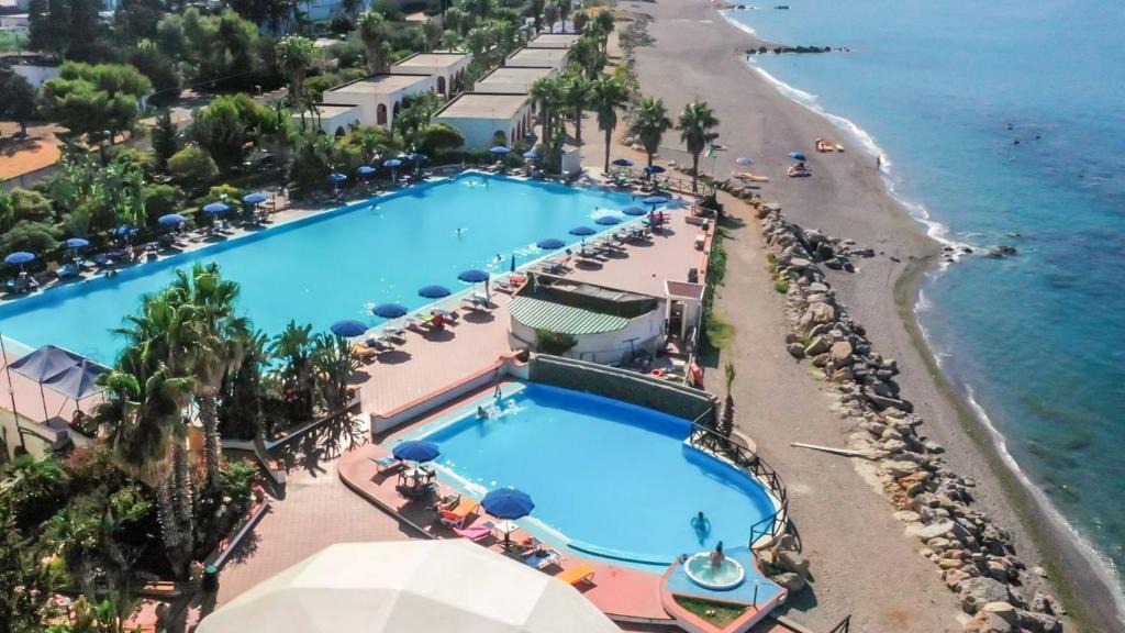 Patti Hotel | Hotel Club La Playa