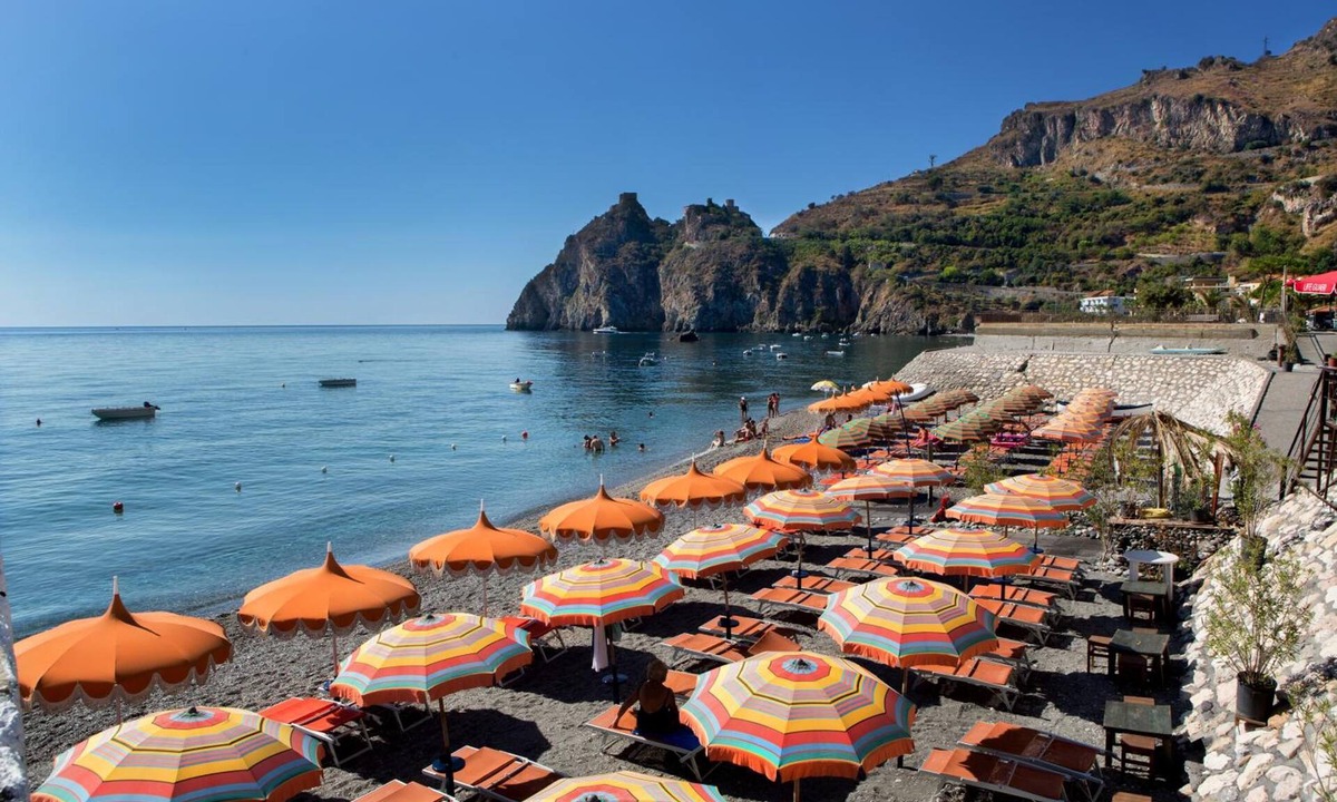 Sant'Alessio Siculo Hotel | Hotel Donna Rosa