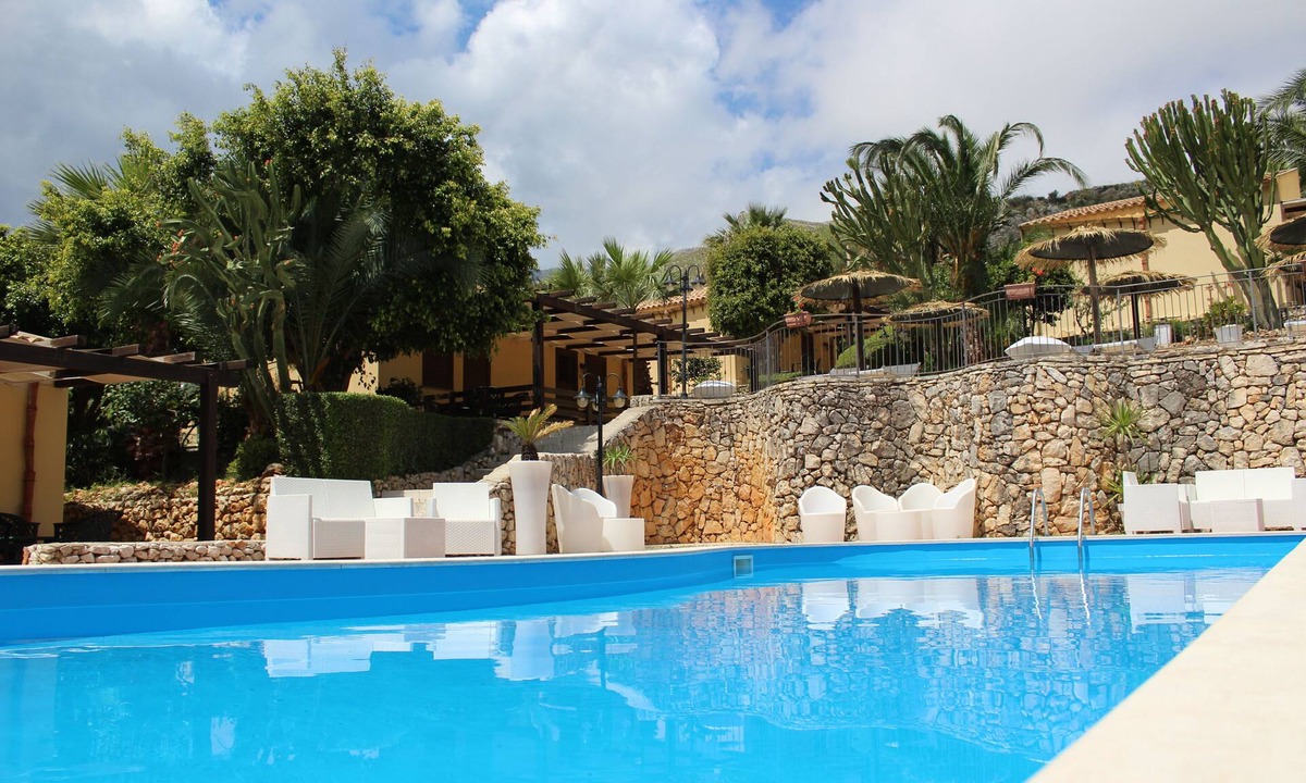 Castellammare del Golfo Hotel | HOTEL GROTTICELLI