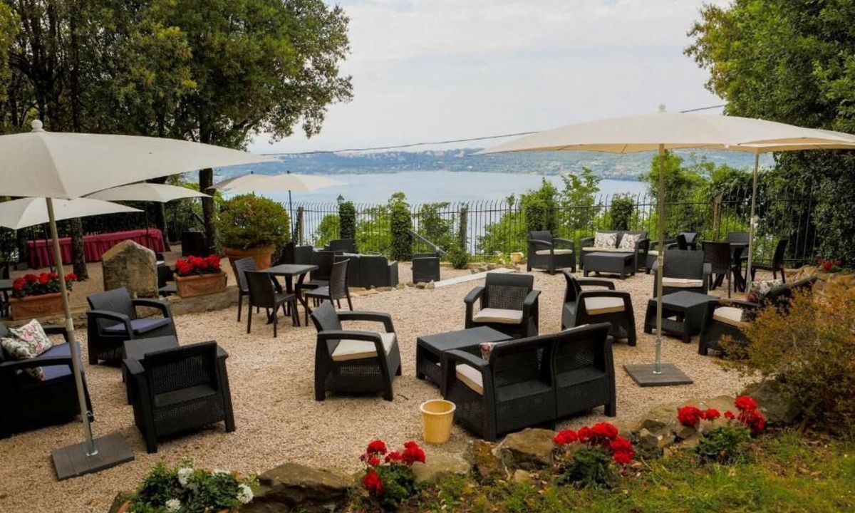 Albano Laziale Hotel | Hotel Miralago