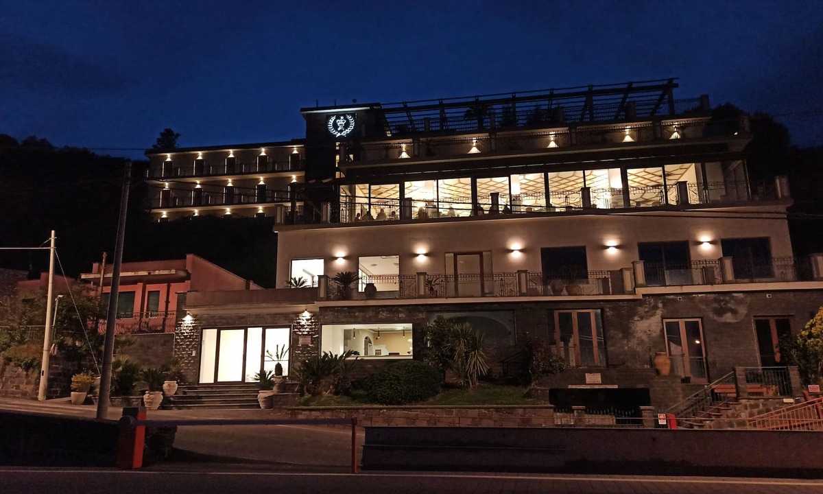 Zafferana Etnea Hotel | Hotel Primavera dell'Etna