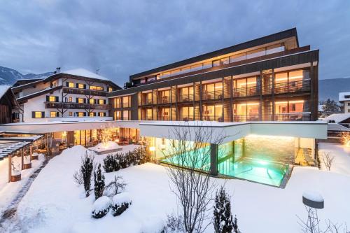 Brunico Hotel | Hotel Restaurant Langgenhof