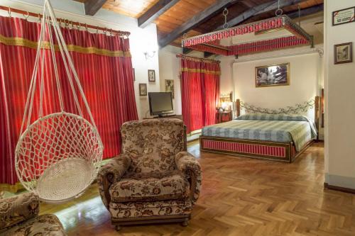 San Faustino-Madonnina-Quattroville Hotel | Hotel Villino Della Flanella