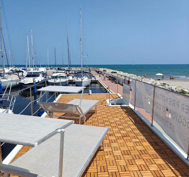 Castiglione di Cervia Boat Rental | House Boat Cervia