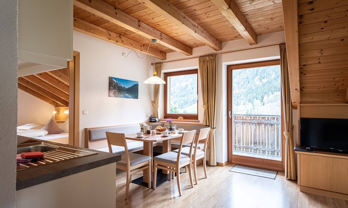 Anterselva Apartment | House Landheim Apart. Mountain view with separate bedroom and waterfall view!