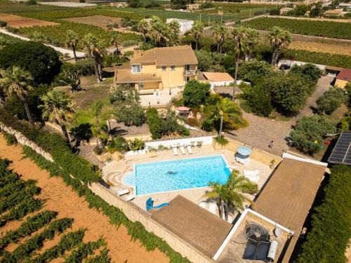 Marsala House | Il Filo Di Perle Luxury Home