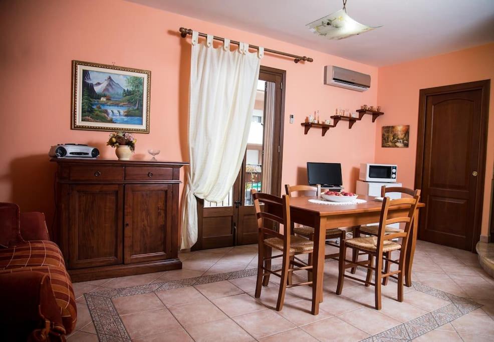 Castelbuono Apartment | Il Sole e La Luna