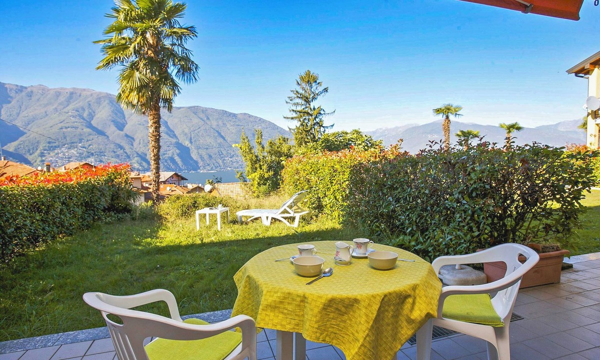 Maccagno con Pino e Veddasca Apartment | Tastefully furnished 1-bedroom apartment in a nice residence with swimming pool