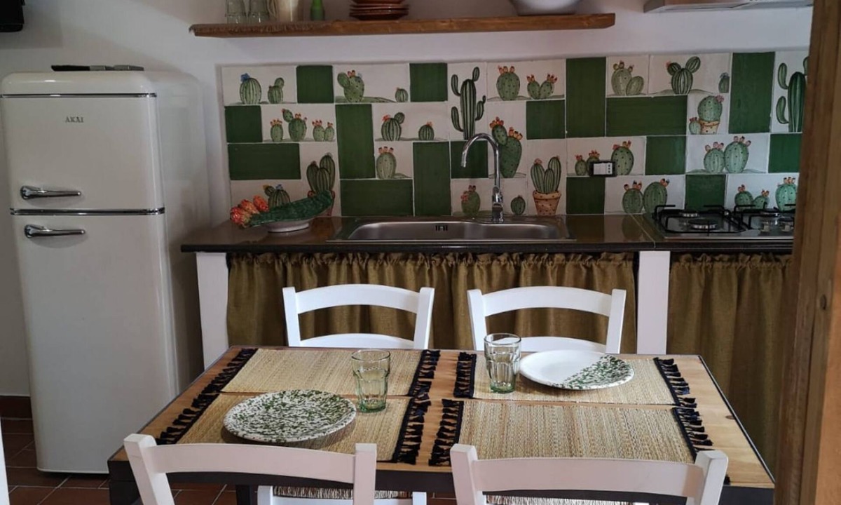Santo Stefano di Camastra Apartment | Prickly Pear Appartament